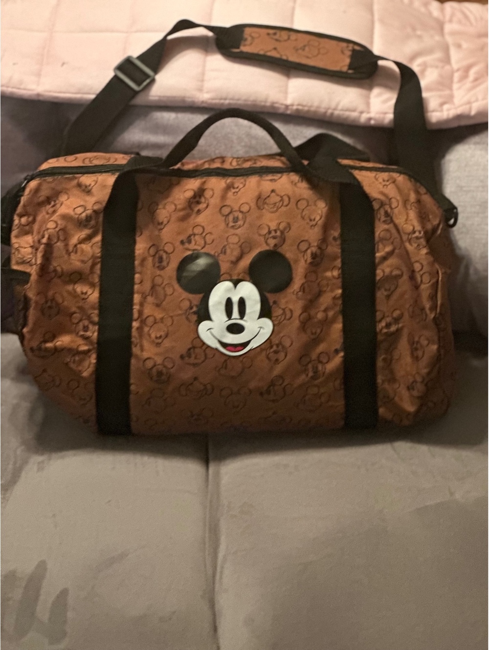 Disney Bioworld Mickey Mouse Duffle Bag - Cognac/Brown Weekender
